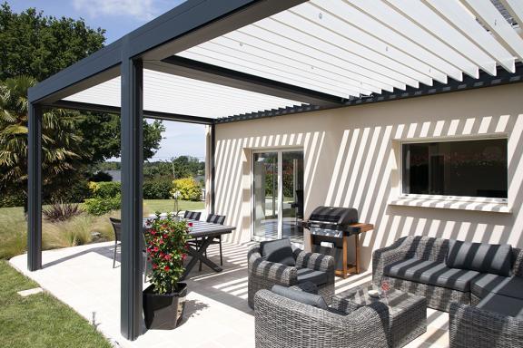 Akena Pergola - Bioclimatique double module - Salon séjour été