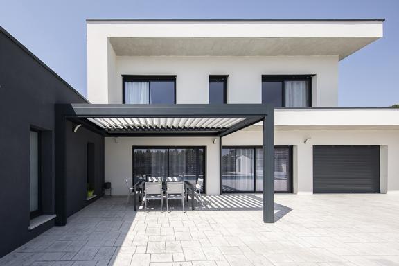 Akena - Pergola bioclimatique - Lames orientables soleil