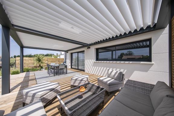 Akena Pergola - Maison - Soleil lames orientables