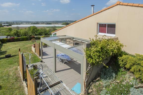 Akena Pergola - Contre maison