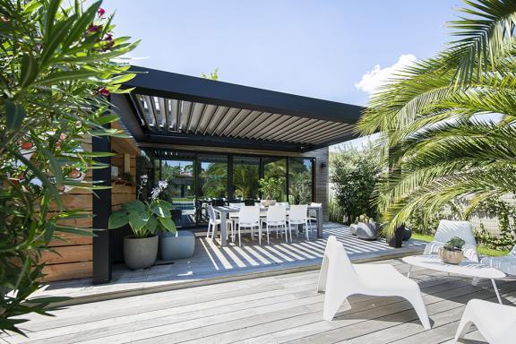 Akena Pergola - Bioclimatique sur mesure - Contemporaine