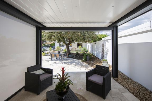 Akena Pergola - Option XL Bioclimatique - Stores screen