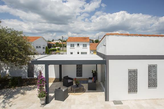 Akena Pergola - Option XL Bioclimatique - Embellir sa maison