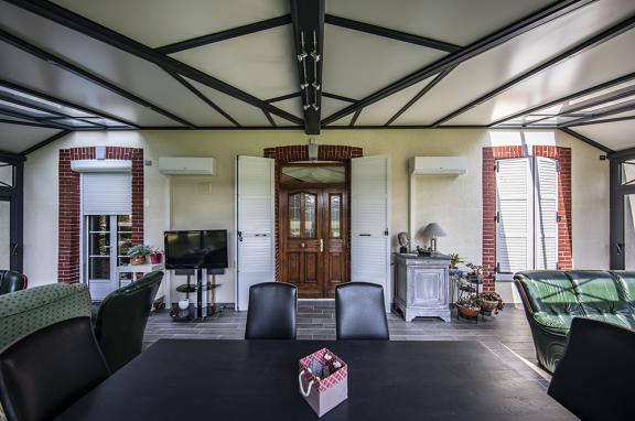 Akena Véranda - Soubassements - Patio intérieur