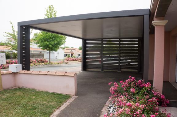 Akena Carport - Toit plat - Brise-vue