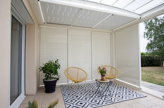 Akena Pergola - Brise-vue fermé