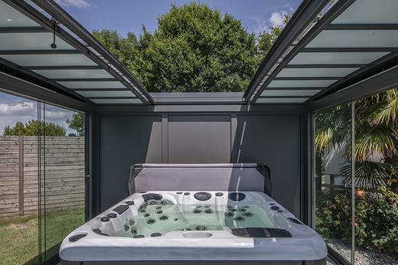 Akena Pergola - Coulissants de verre - Toit ouvert