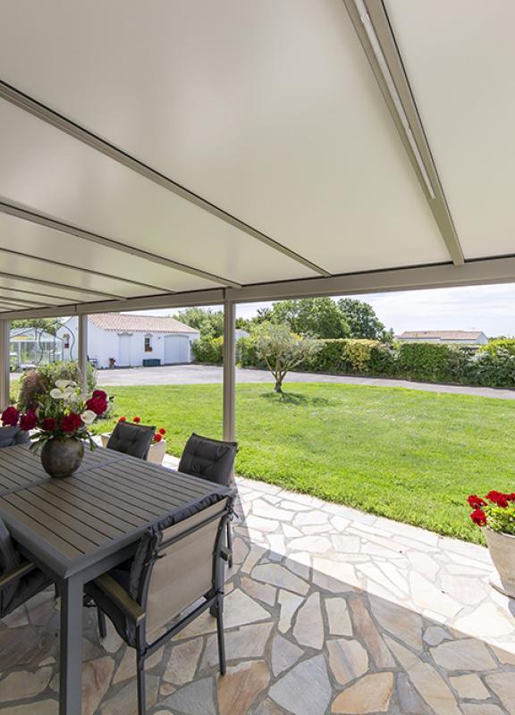 Akena Pergola - Toit fixe adossée - Agrandir sa maison