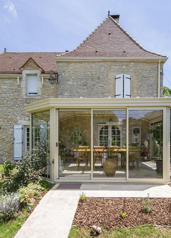 Comment créer un jardin d'hiver sur un toit terrasse ? Toit terrasse et  véranda