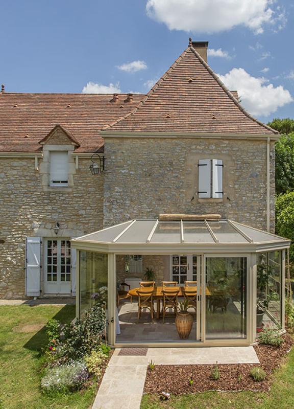 véranda jardin d'hiver Akena sur maison du Lot