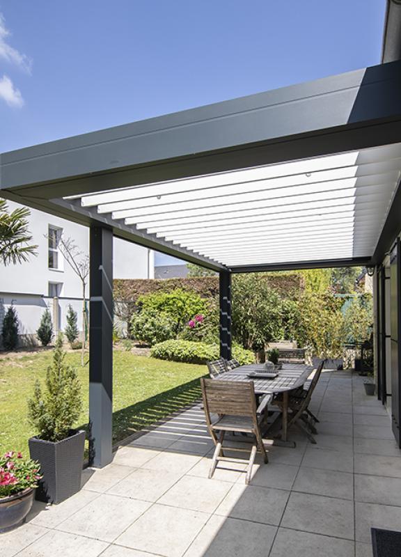 Akena - Pergola bioclimatique Nantes - Agrandir sa maison