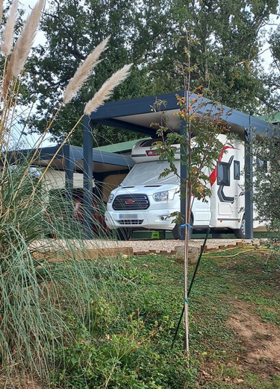 Akena Carport - Camping car