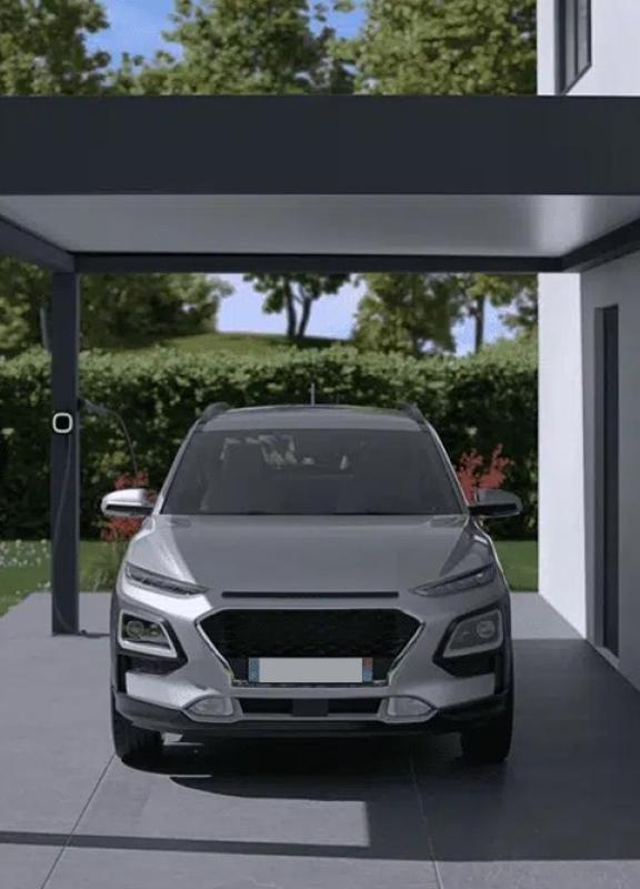 carport solaire Akena pour produire de l'électricité et recharger sa voiture