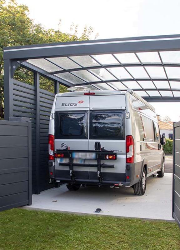 AKENA – Carport à toit cintré pour camping-car