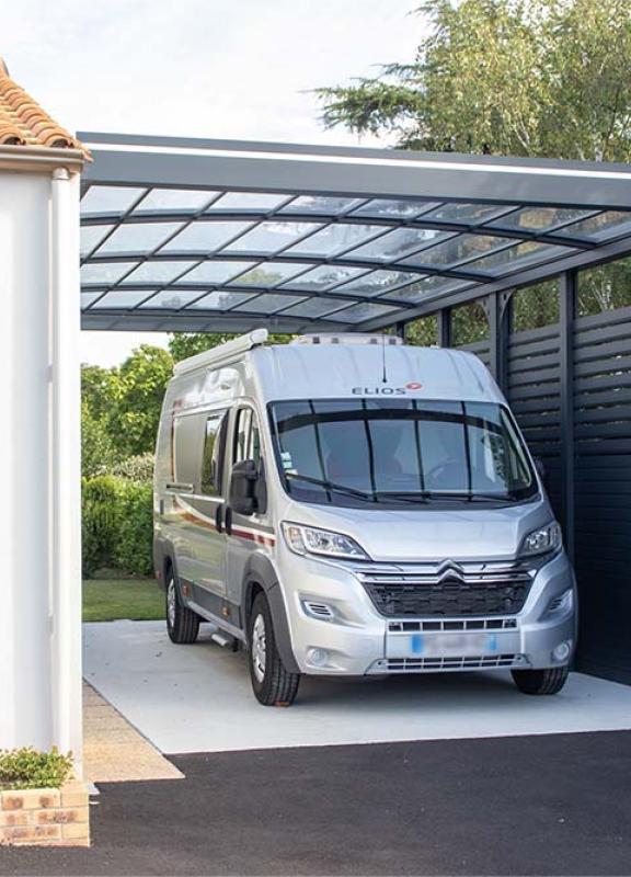 AKENA – Carport à toit cintré pour camping-car