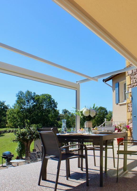 Pergola à toile enroulable