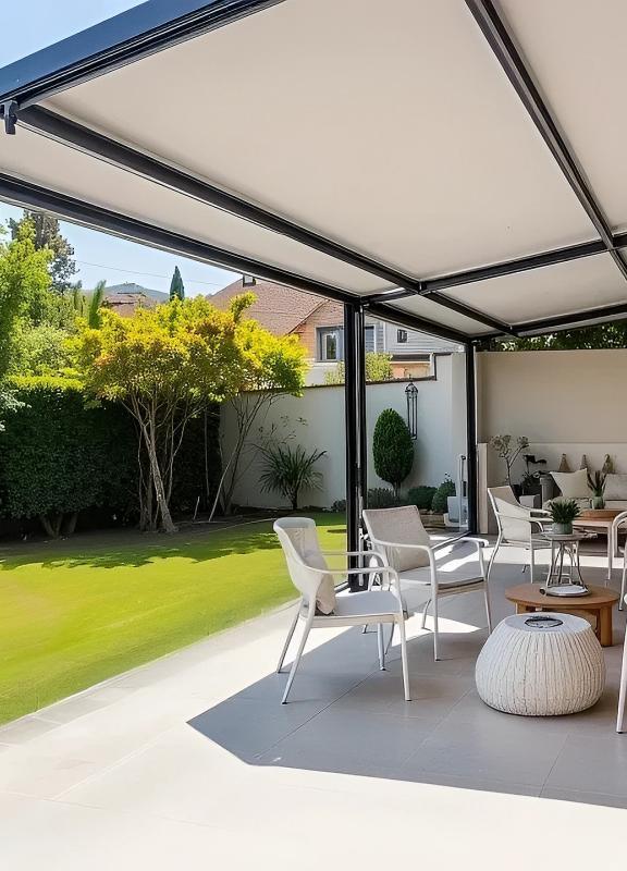 Pergola à toile enroulable