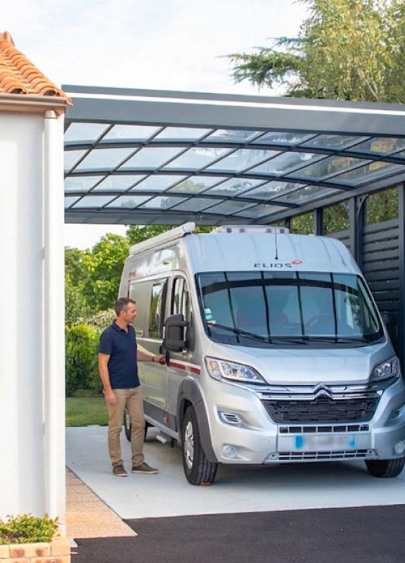 AKENA – Carport à toit cintré pour camping-car