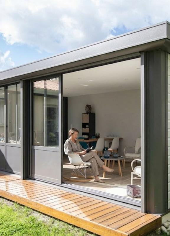 Akena Véranda - Vue angle - Corniche contemporaine