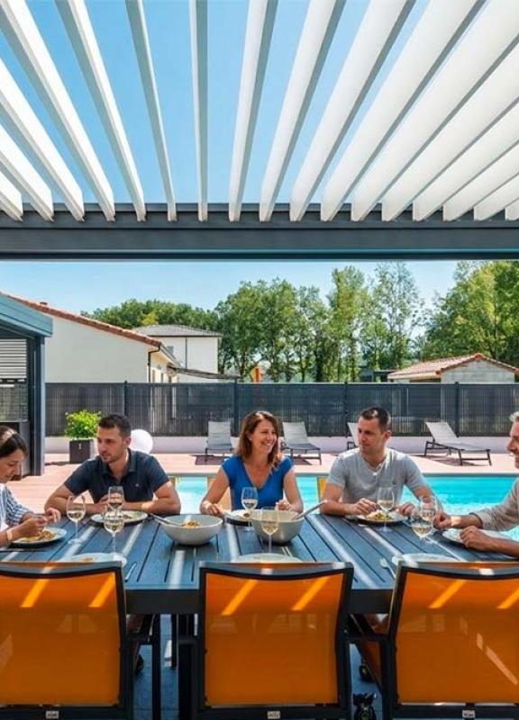 AKENA - Pergola bioclimatique été