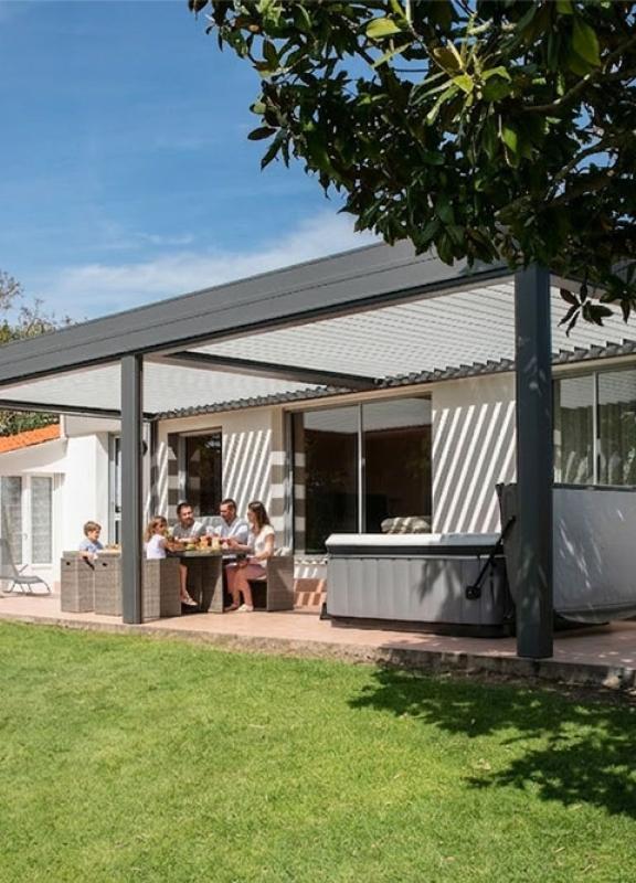 Akena Pergola - Double module - Vue jardin