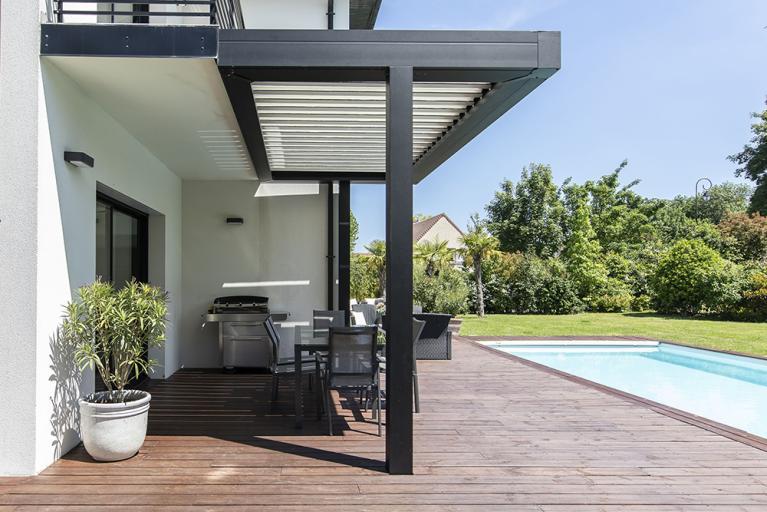 Akena Pergola - Sur mesure - Poteaux déportés