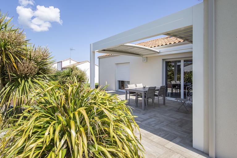 Akena Pergola - Carré sur terrasse