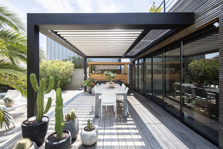 Akena Pergola - Bioclimatique sur mesure - Moderne