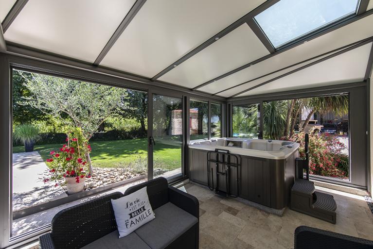 Akena Véranda - Intérieur salon spa