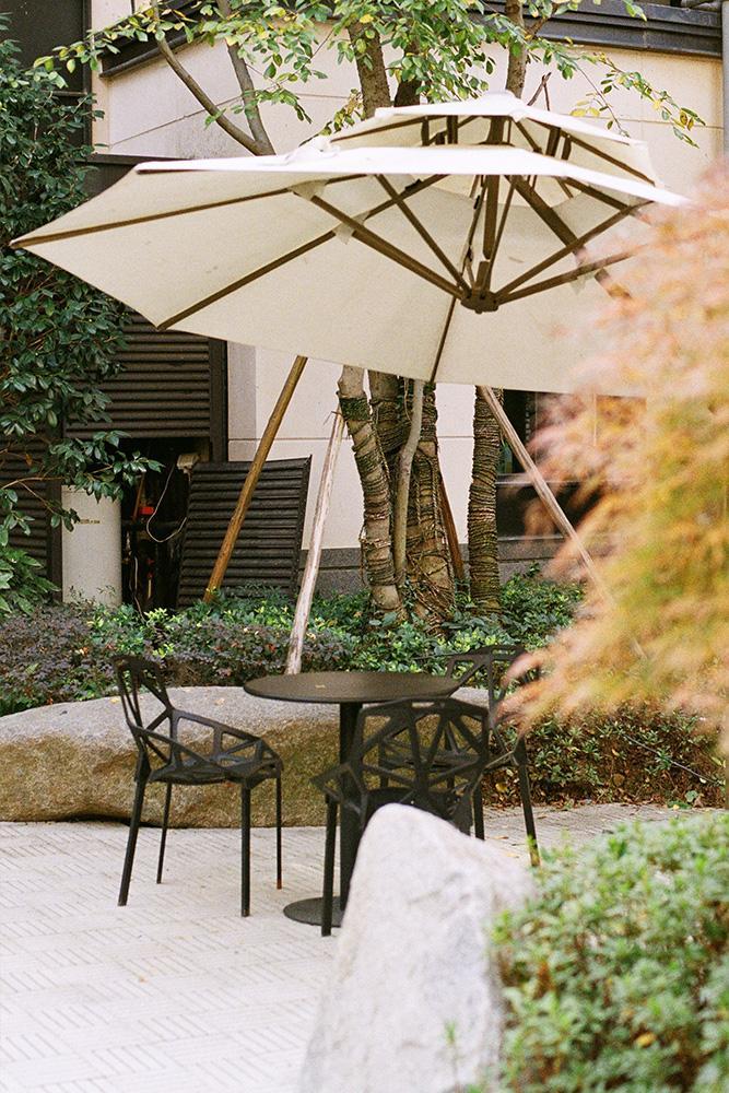 Akena Pergola - Parasol style