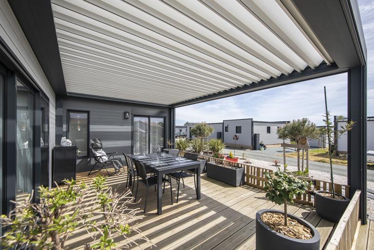 Akena Pergola - Bioclimatique adossée - Aluminium