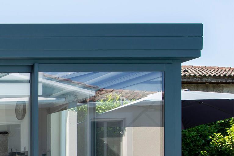 Akena - Corniche de finition design véranda