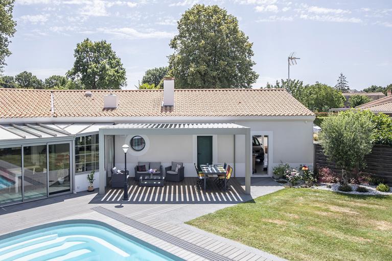 Akena Pergola - Bioclimatique - Salle à manger extérieure