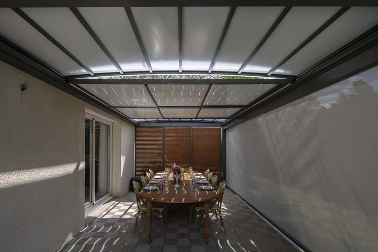 Akena - Pergola Air Bioclimatique - Espace à l'ombre