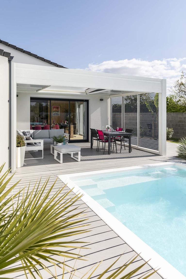 Akena - Pergola Air Bioclimatique - Terrasse en bois