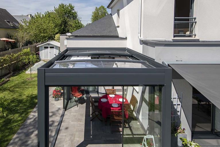 Akena - Pergola bioclimatique - Toit ouvrant