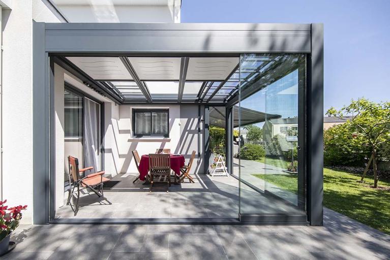 Akena - Pergola bioclimatique - Stores gris