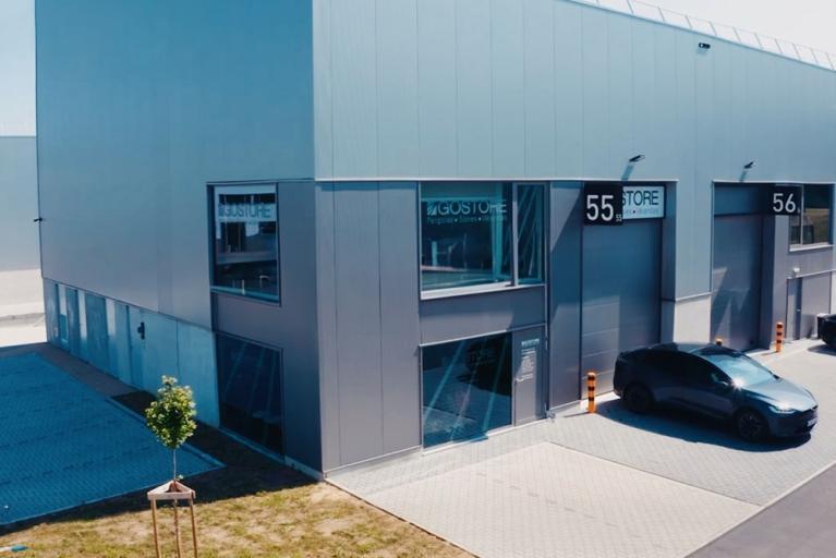 Akena concessionnaire - GOSTORE - Showroom Mont-Saint-Guibert