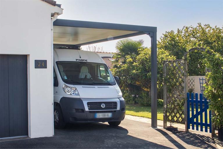 AKENA – Carport à toit plat pour camping-car