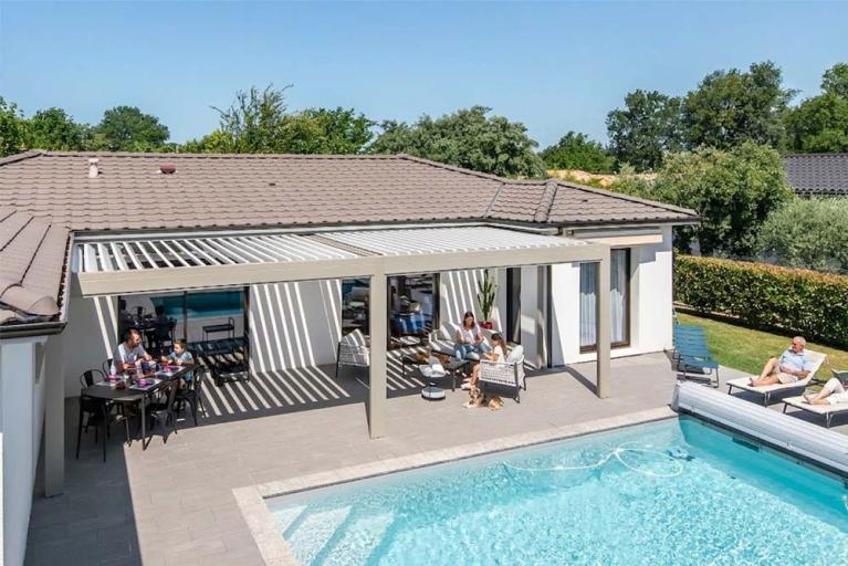 Akena Pergola - Aménagement terrasse - Patio convivial