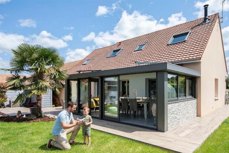 Akena Véranda - Le Mans - Sur muret clin