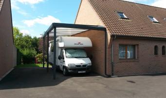 carport adossé pour camping-car en aluminium Akena